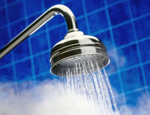 agua caliente ducha aerotermia